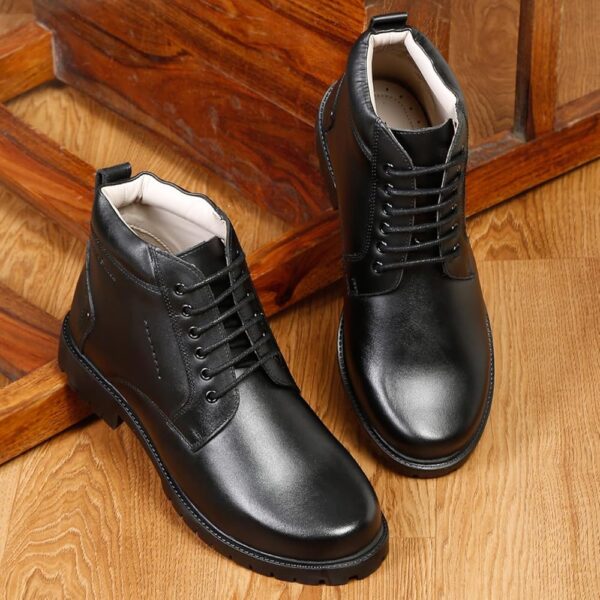 Snakehorn Shoe